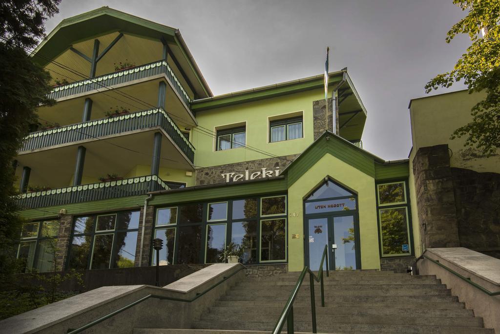 Hostel Teleki Sovata Esterno foto